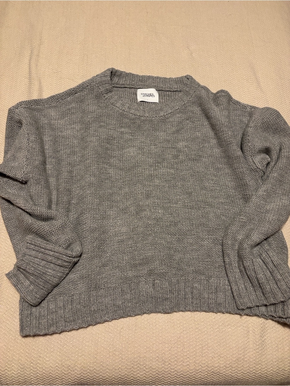 Classic Gray Crewneck Sweater - Women's Pullover